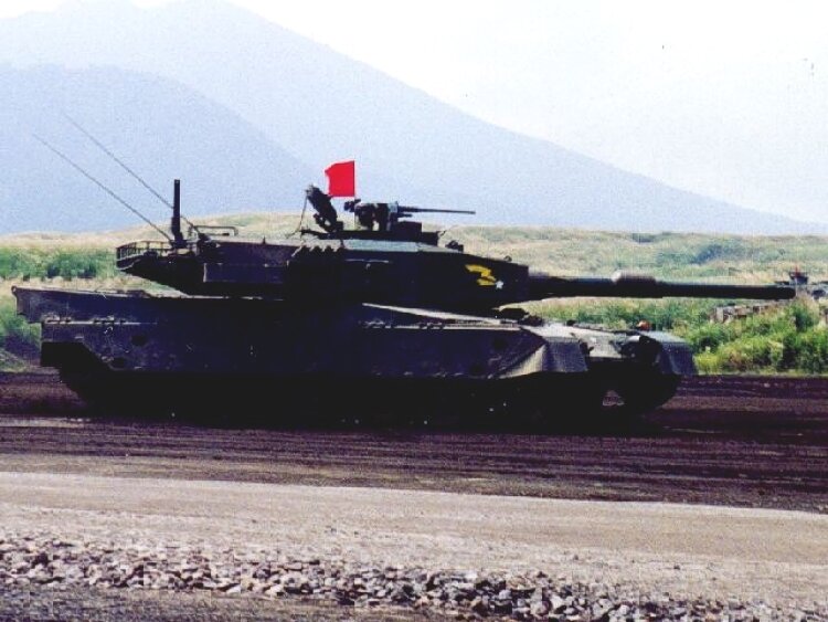 Танк 90 (Япония)